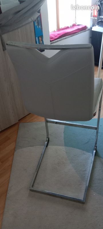 Chaise de bar (image 2)