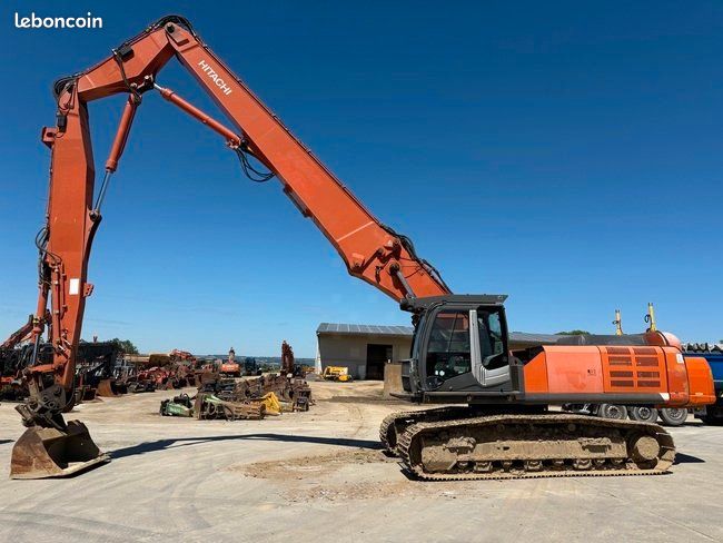 Hitachi ZX 350 LC-3 BRAS DEMOLITION 22 METRES (image 2)