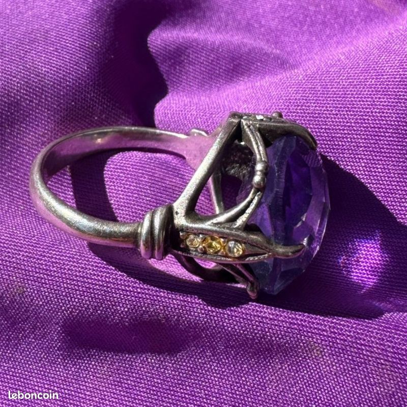 Sandale violette avec un petit talon| Petite taille femme | Ellen Kassel