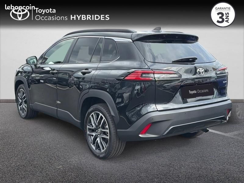 Toyota Corolla Cross 1.8 140ch Style Pack Confort (image 2)