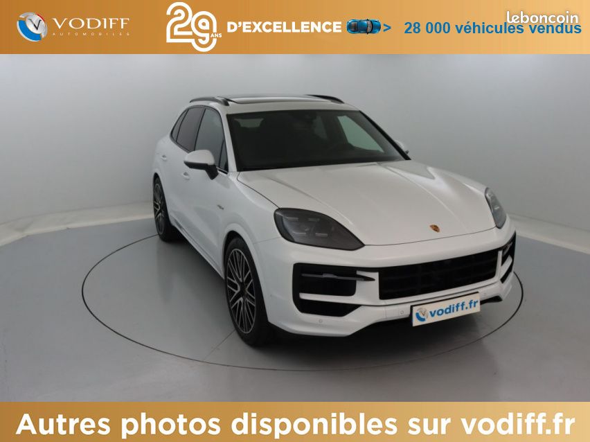 Porsche Cayenne E-HYBRID 470 CV (image 29)