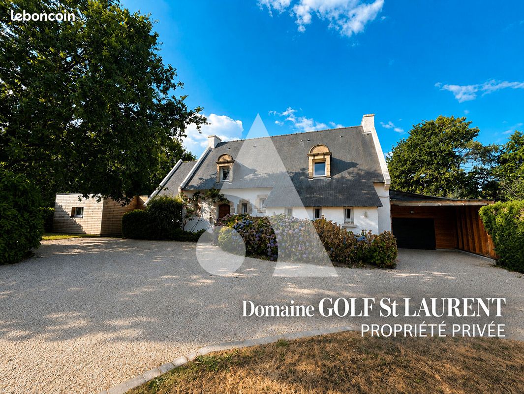 Maison 9 pièces 230 m² · à Ploemel · 230 m² · 997 500 €