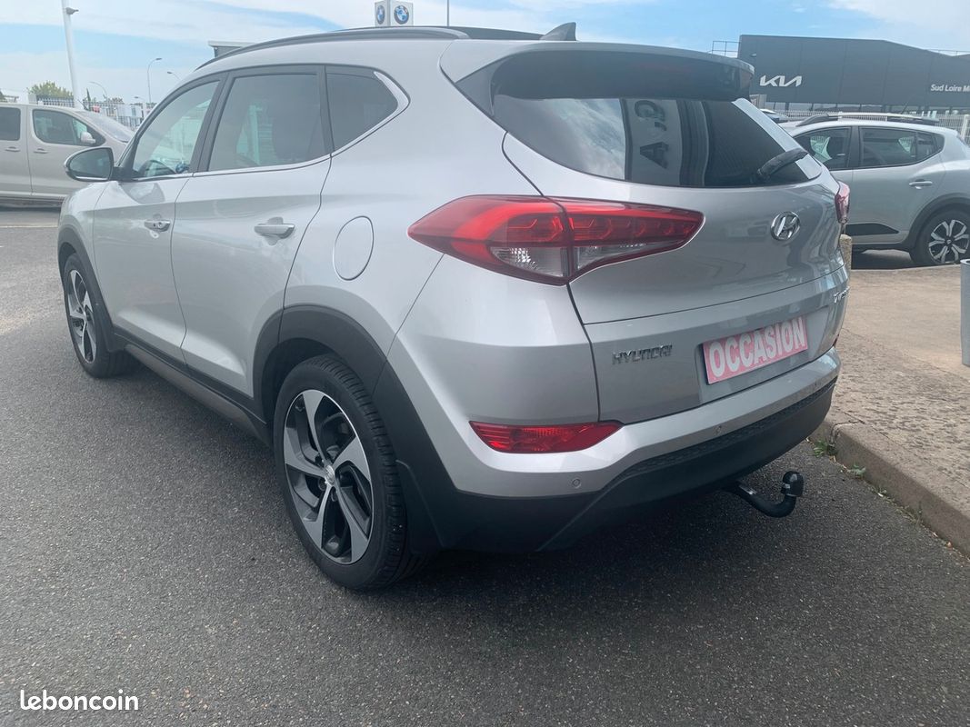 Hyundai Tucson 141 chevaux | Creative | Caméra de recul | Attelage | Roue de secours (image 7)