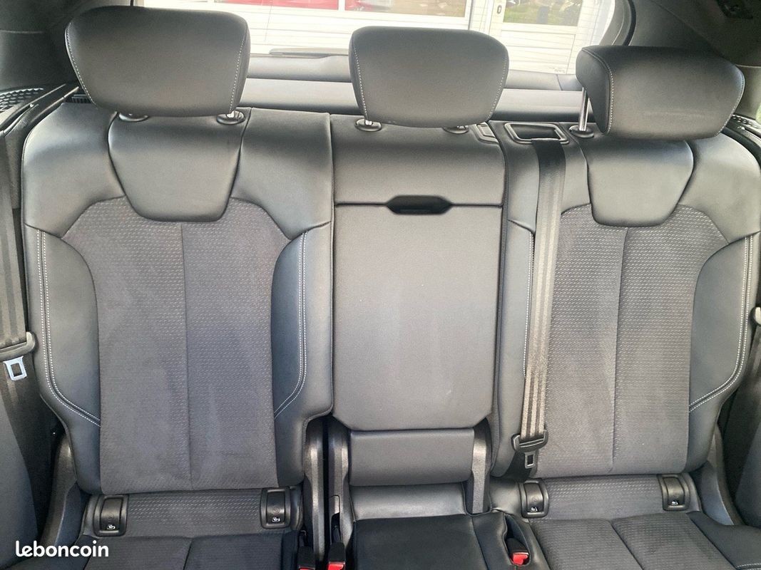 AUDI Q5 50 TFSIe 299 S tronic 7 Quattro S line (image 19)