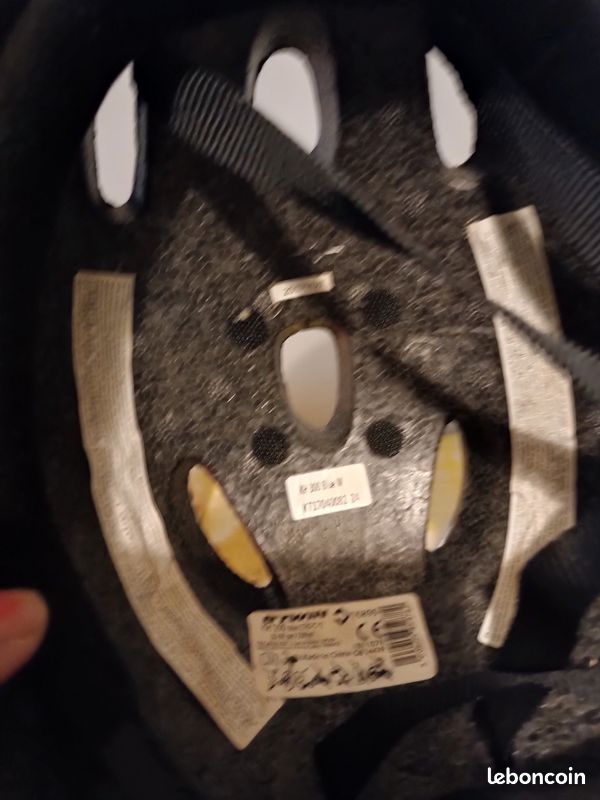 À vendre casque de vélo (image 8)