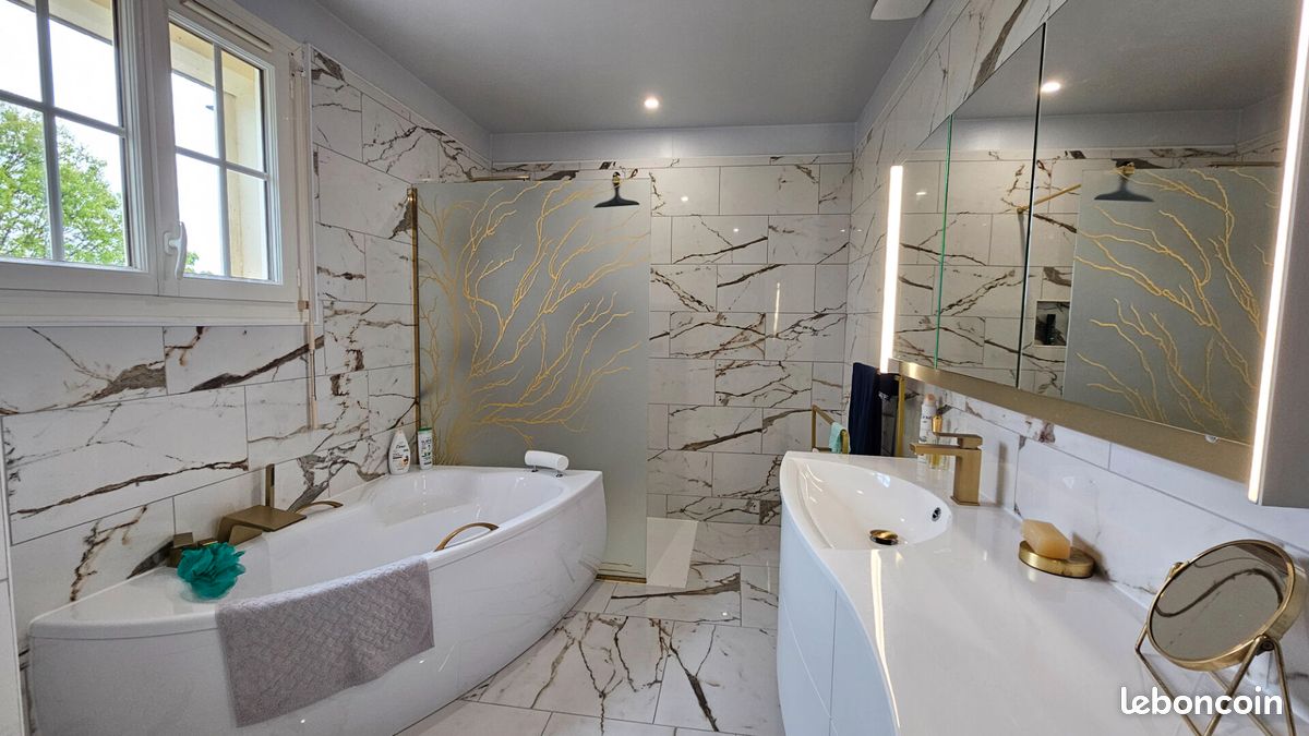 Pavillon 6 pièces 149 m² - Chauray 79180 (image principale 8)