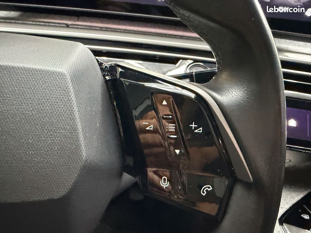 Peugeot 3008 III Hybrid 136 Allure (image 15)