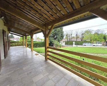 Maison 900 000 € - 212 m²