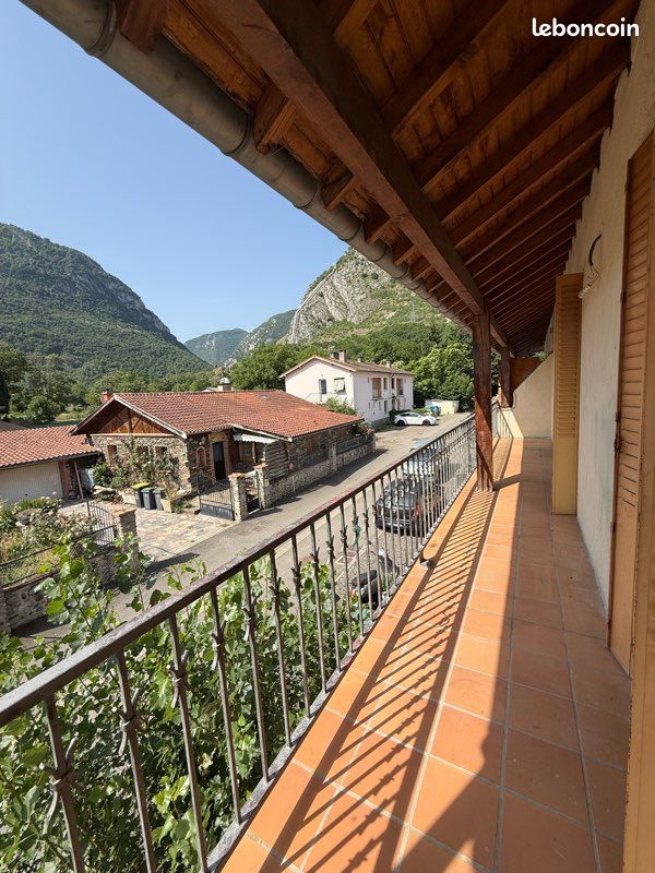 Appartement 4 pièces 81 m² · à Tarascon-sur-Ariège · 81 m² · 752 €