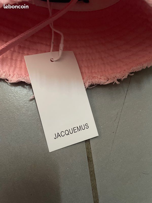 Bob jacquemus neuf (image 2)