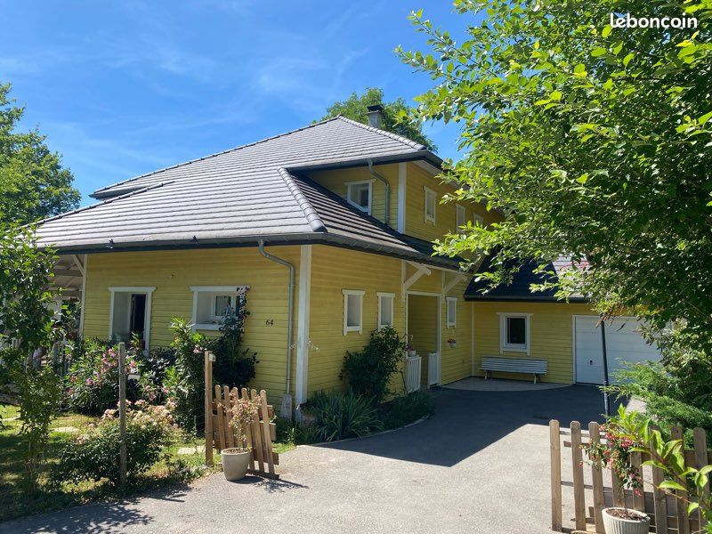 Maison 8 pièces 206 m² · à Entrelacs · 206 m² · 555 000 €