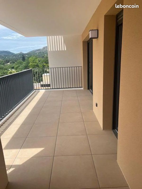 Appartement 2 pièces 41 m² · à Aubagne · 41 m² · 900 €/mois