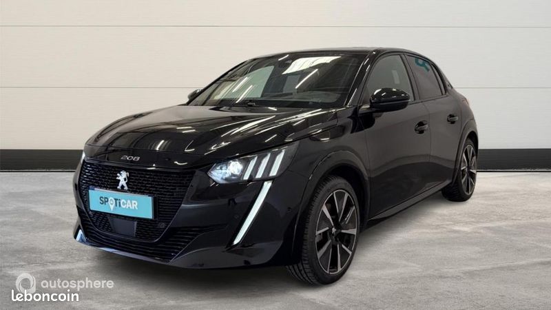 Peugeot 208 e-208 136ch GT (image 1)