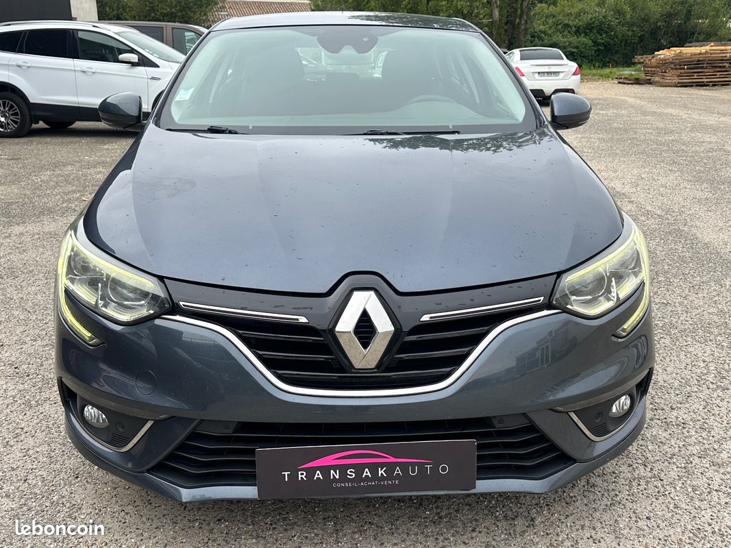 RENAULT MEGANE IV BERLINE TCe 100 Energy Life (image 8)