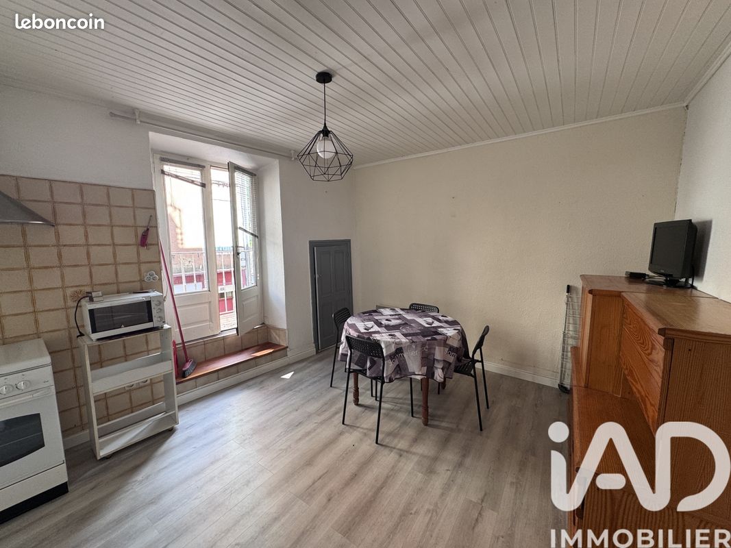 Immeuble 63 m² Vals-les-Bains (image 10)