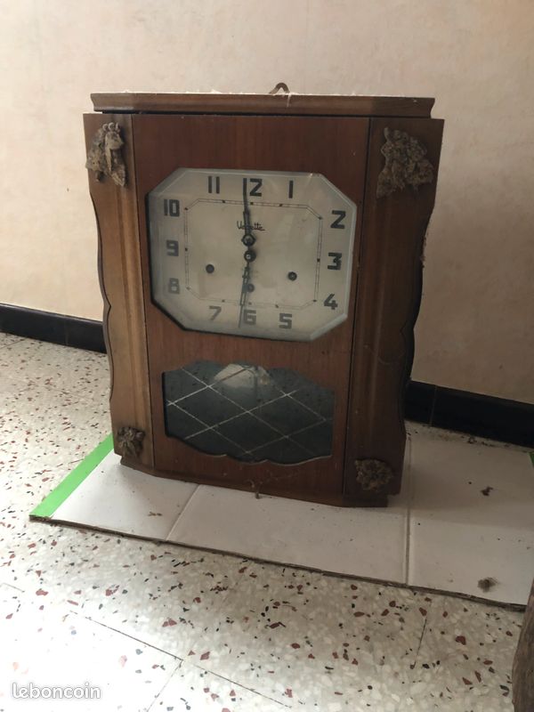 Horloge ancienne (image 1)