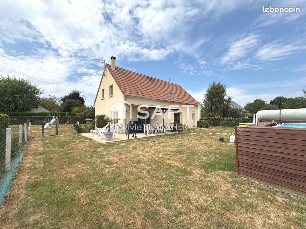 Maison 7 pièces 155 m² · à Cléville · 155 m² · 330 000 €