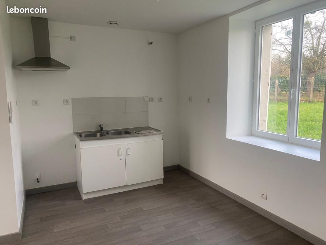 Maison 4 pièces 107 m² · à Nolay · 107 m² · 676 €/mois