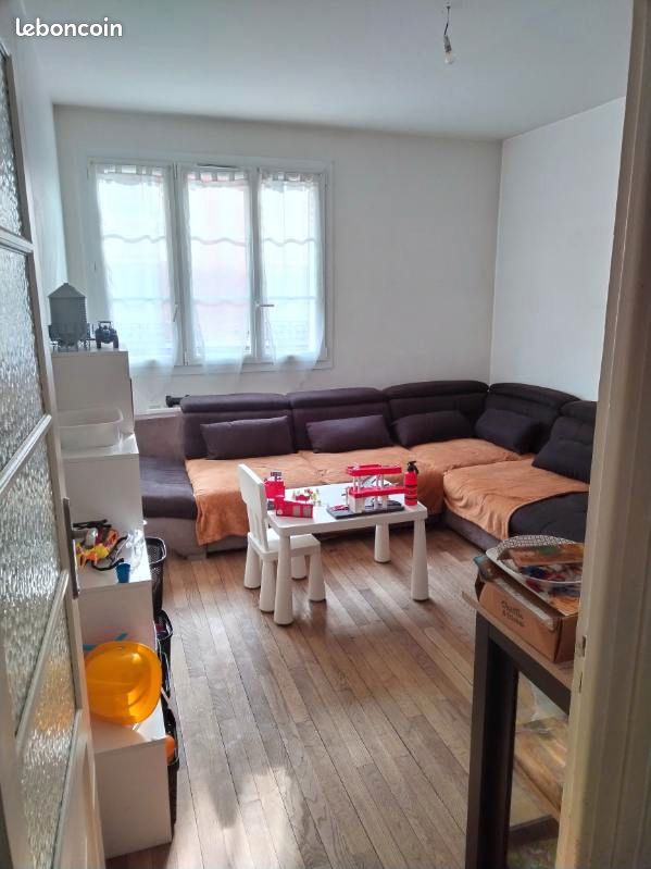Appartement 3 pièces 73 m² · à Soissons · 73 m² · 730 €
