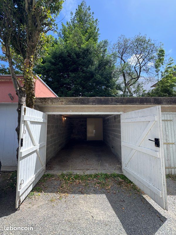 Parking 15 m² · à Nantes · 15 m² · 23 000 €
