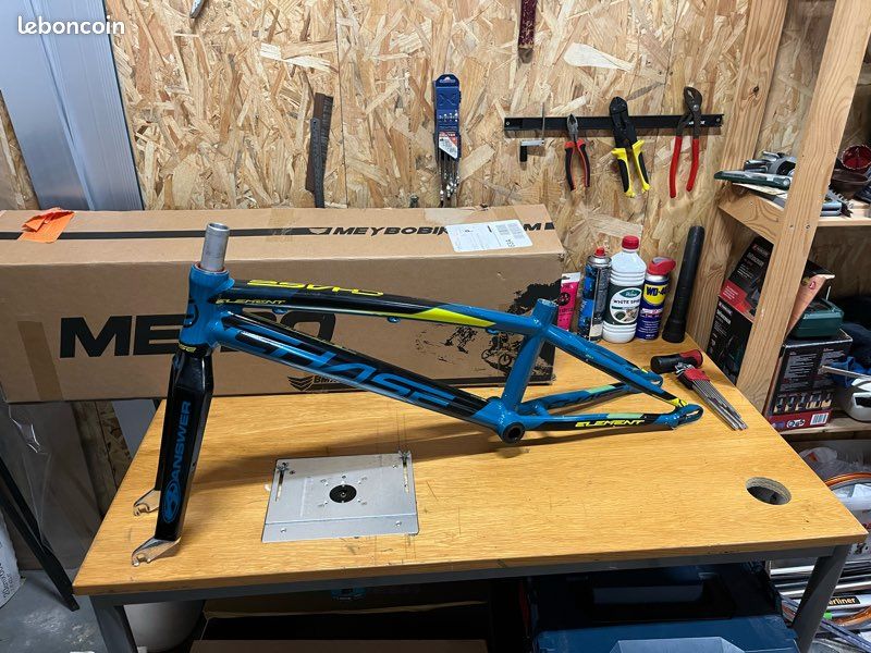 Cadre et fourche BMX race pro XXL - Chase element (image 1)