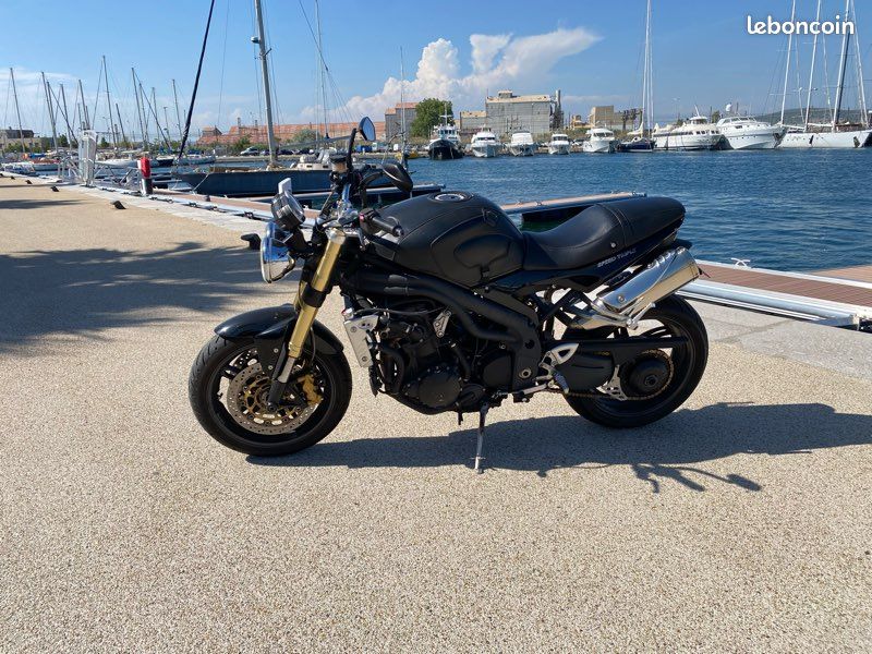Triumph speed triple 1050 2008 deuxième mains (image 1)