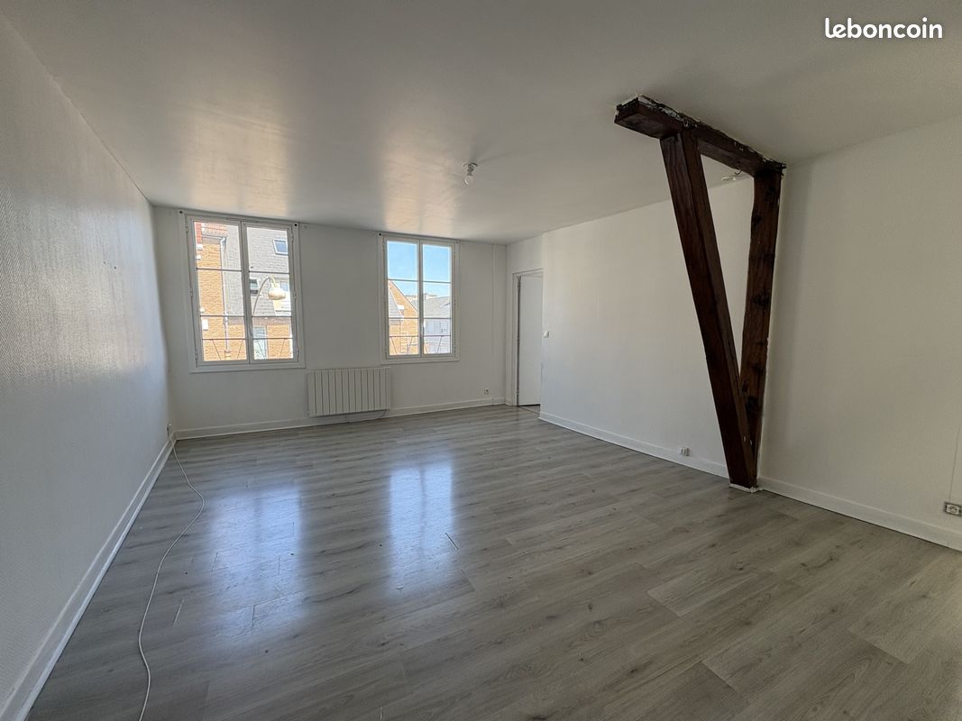 Appartement 3 pièces 67 m² · à Elbeuf · 67 m² · 470 €