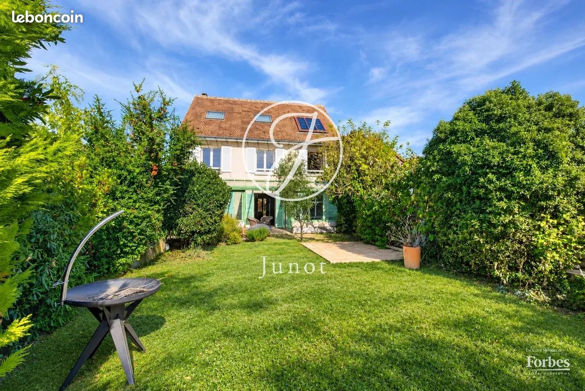 Maison 9 pièces 237 m² · à Rueil-Malmaison · 237 m² · 1 500 000 €