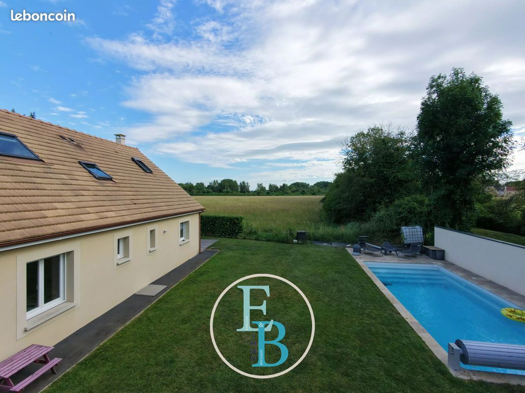 Maison 5 pièces 134 m² · à Mézidon Vallée d'Auge · 134 m² · 315 000 €