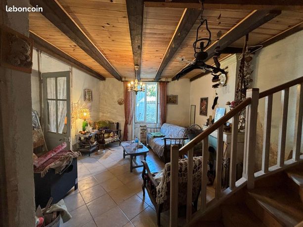 Maison 2 pièces 83 m²