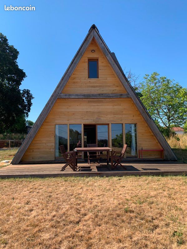 Maison 3 pièces 49 m² · à Villefranche-du-Périgord · 49 m² · 750 €