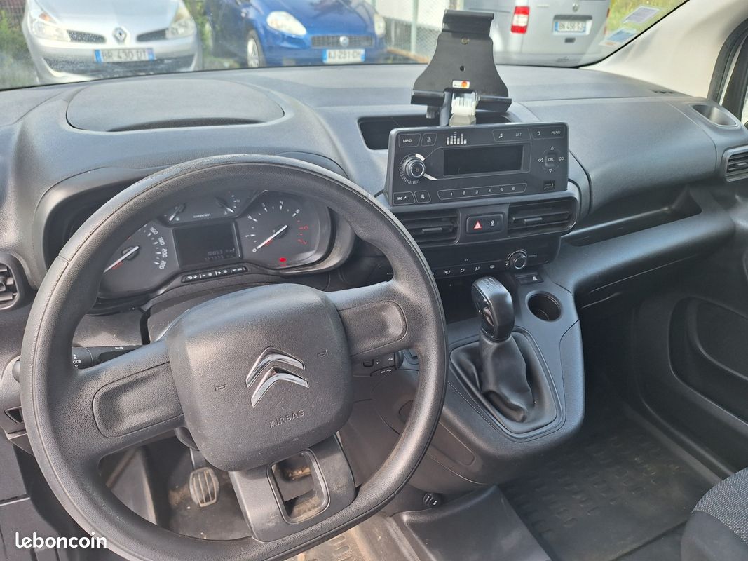 CITROEN BERLINGO Taille M BlueHDi 75 BVM Live (image 10)