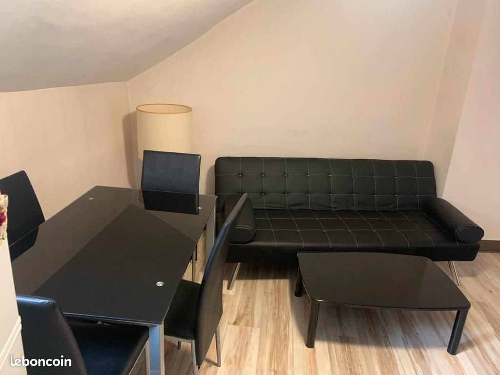 Appartement 2 pièces 23 m² · à Oyonnax · 23 m² · 350 €/mois