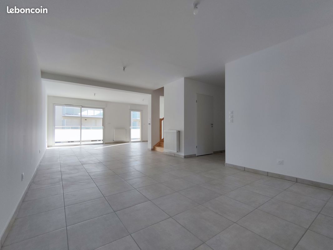 Maison 4 pièces 106 m² · à Claix · 106 m² · 346 000 €