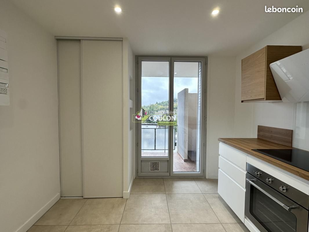 Appartement a louer clermont-ferrand - 3 pièce(s) - 57 m2 - Surfyn