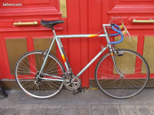 Top : Vélo De Course Vintage PEUGEOT Homme 10 Vitesses Taille 60 - Vélos