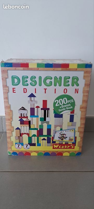 Jeu de construction en bois (image 1)