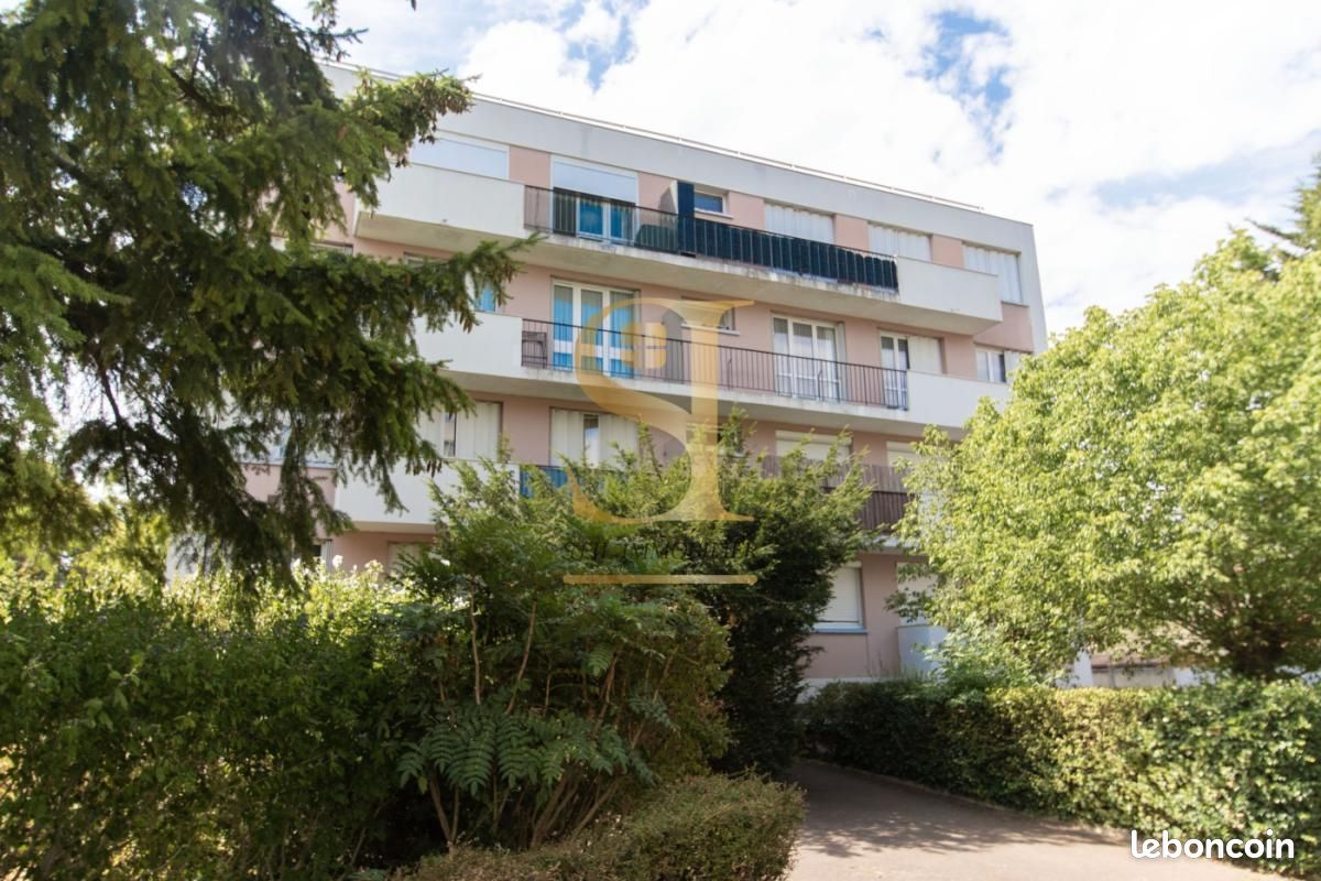 Appartement 2 pièces 42 m² · à Corbeil-Essonnes · 42 m² · 129 000 €
