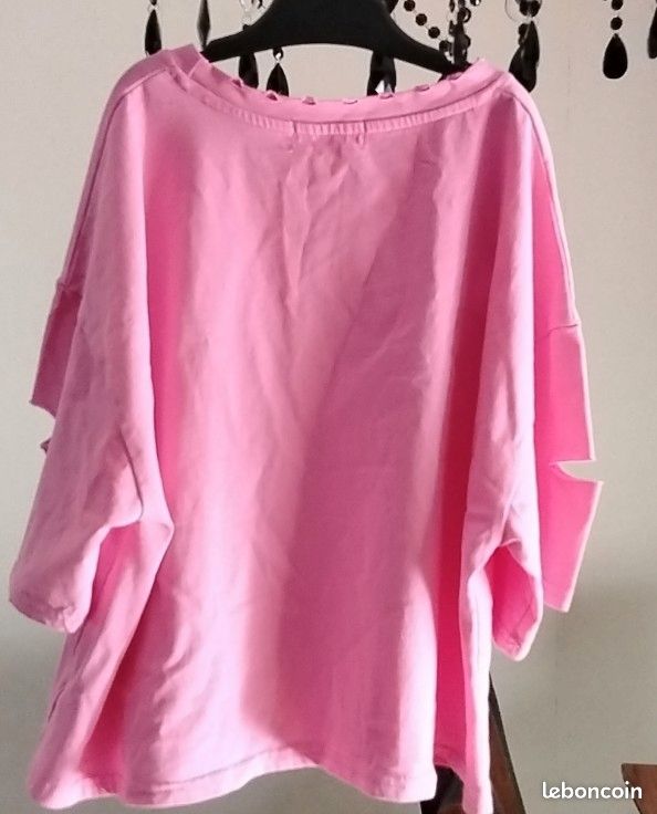 T shirt rose neuf avec étiquette (image 2)