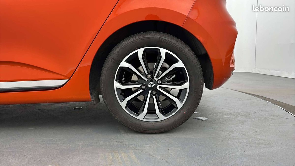 Renault clio e tech full hybrid 145 techno (image 23)