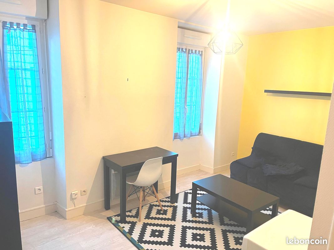 Appartement 18 pièces 18 m² · à Nantes · 18 m² · 490 €/mois