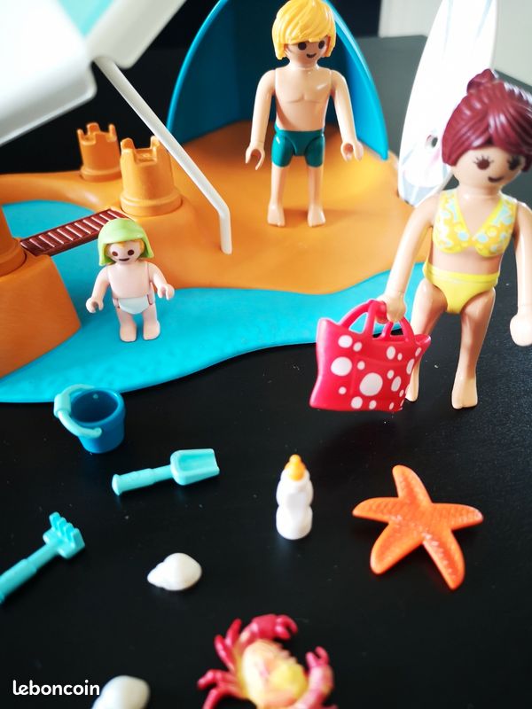 Playmobil - les vacanciers - Personnages + accessoires (image 4)