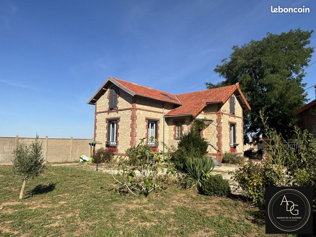 Maison 6 pièces 130 m² · à Sancheville · 130 m² · 199 500 €