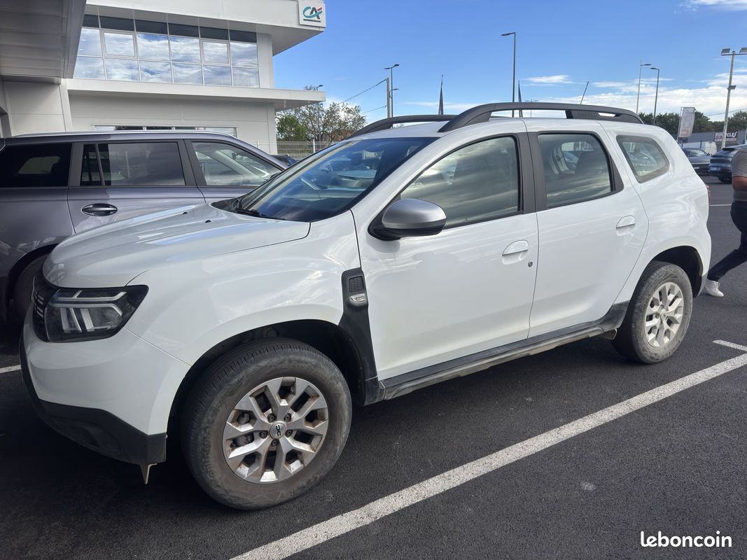 DACIA Duster TCe 150 4x2 EDC Expression (image 20)