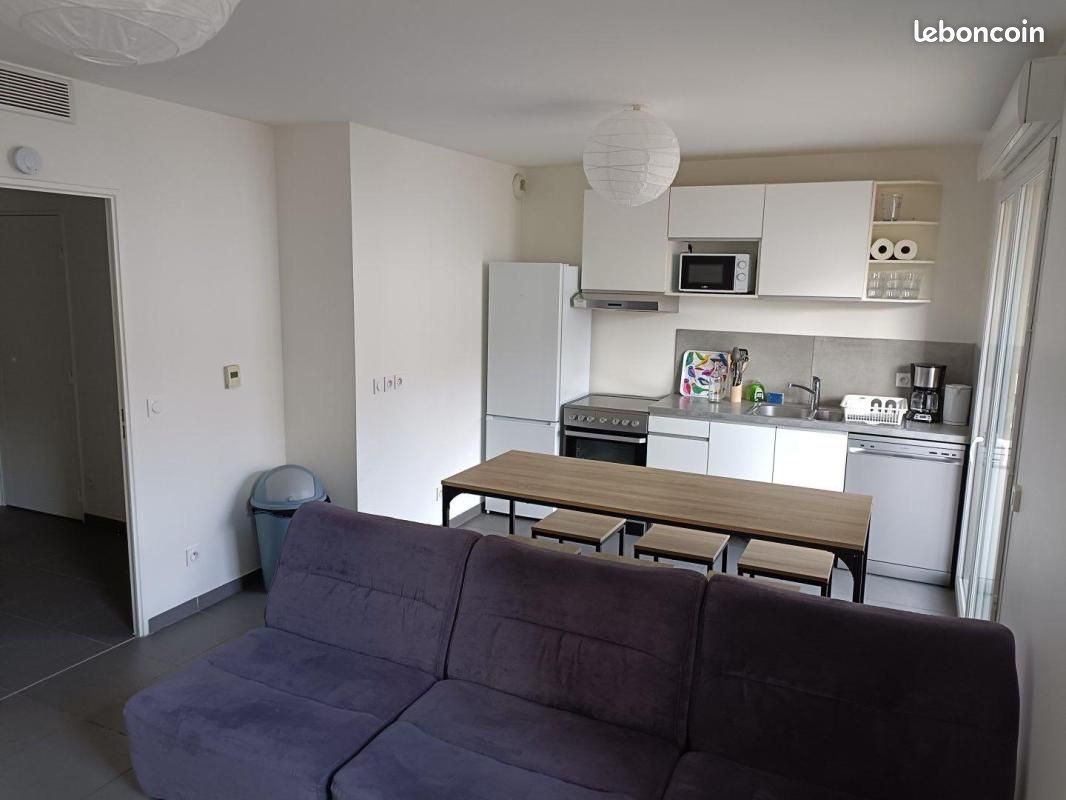 Appartement 1 pièce 63 m² · à Lyon · 63 m² · 700 €