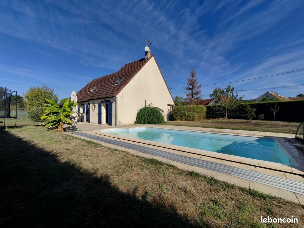 Maison 8 pièces 171 m² · à Donnery · 171 m² · 278 000 €