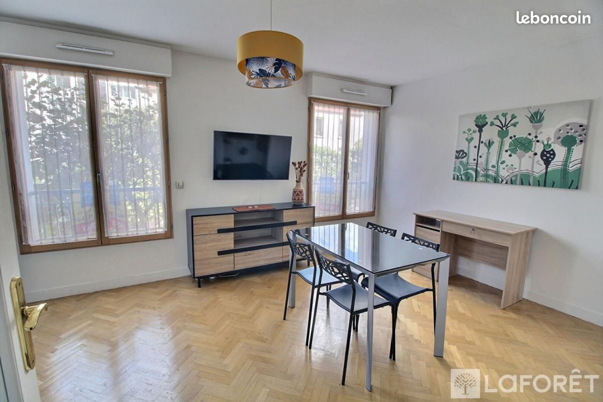 Appartement 1 pièce 28 m² · à La Garenne-Colombes · 28 m² · 220 000 €