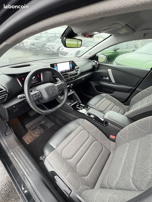 Citroën C4 1.5 BLUEHDI 16V - 130 S&S BV EAT8 SHINE (image 13)