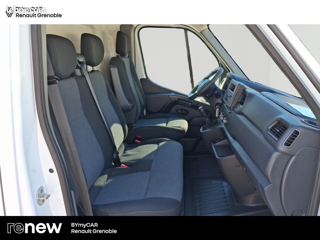 Renault master fgn trac f3500 l2h2 blue dci 135 confort (image 12)