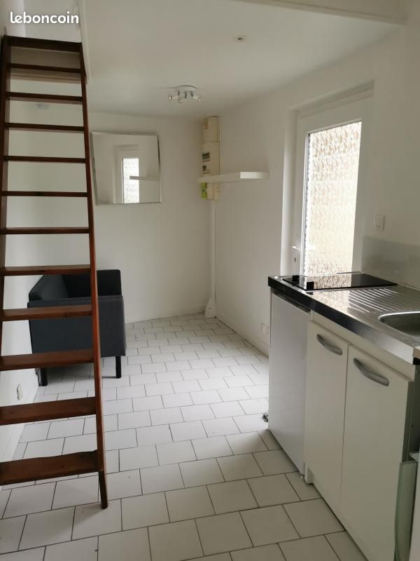 Appartement 2 pièces 13 m² · à Pont-l'Évêque · 13 m² · 423 €/mois